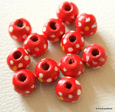 20 x Red Wood Beads with Handpainted Flowers 10mmx9mm